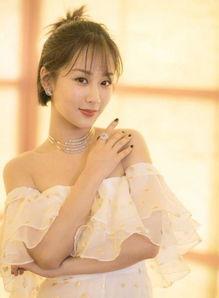 圈内爆料杨紫佟丽娅,揭秘娱乐圈的友情与竞争